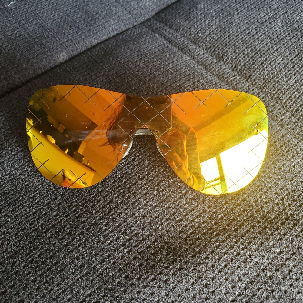 Chanel SS16 Runway Aviator Sunglasses - Picture 4 of 9